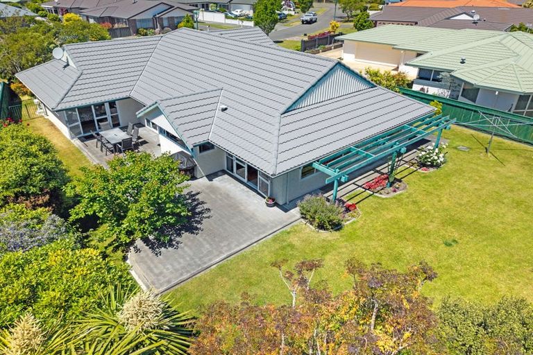 Photo of property in 9 Gresham Place, Taradale, Napier, 4112
