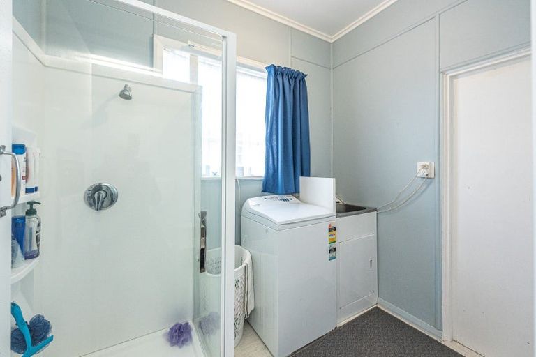 Photo of property in 34 Burton Avenue, Whanganui East, Whanganui, 4500