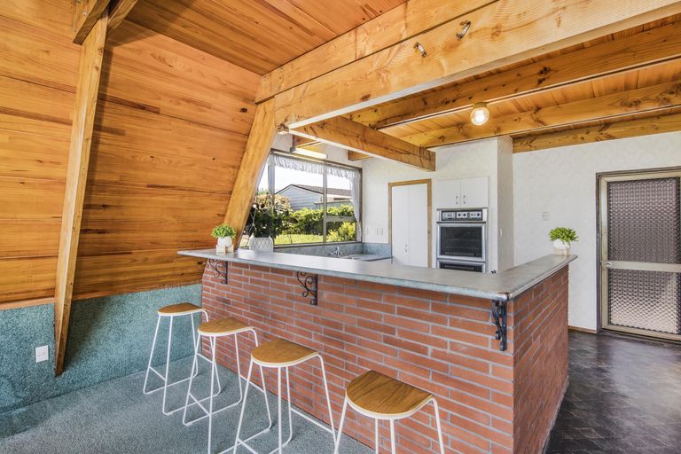 Photo of property in 54 Carnoustie Drive, Wattle Downs, Auckland, 2103