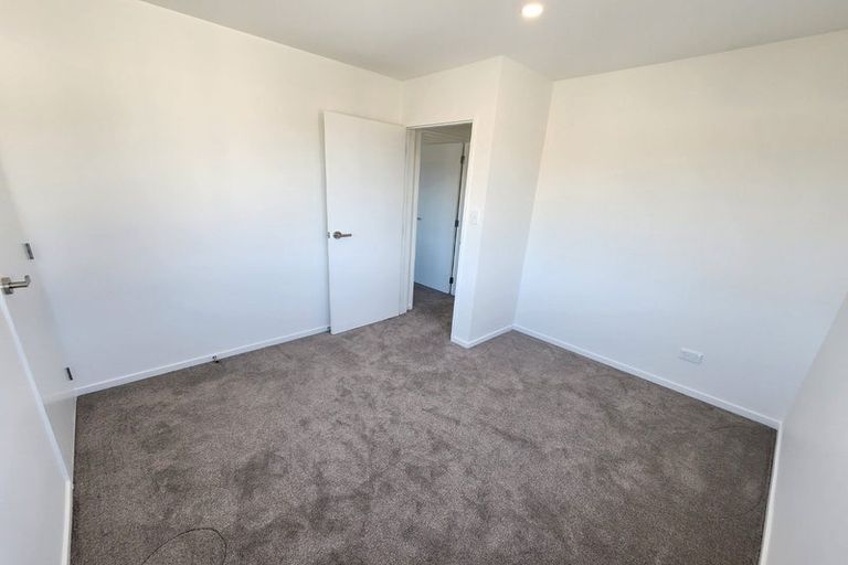 Photo of property in 9/25 Manse Road, Pahurehure, Papakura, 2113