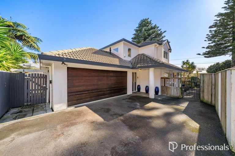 Photo of property in 1/274 Muritai Road, Eastbourne, Lower Hutt, 5013