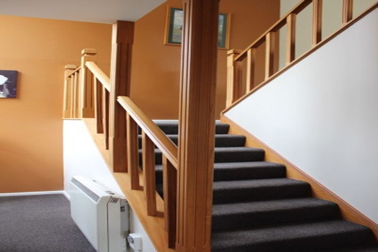 Photo of property in 167 Memorial Avenue, Burnside, Christchurch, 8053