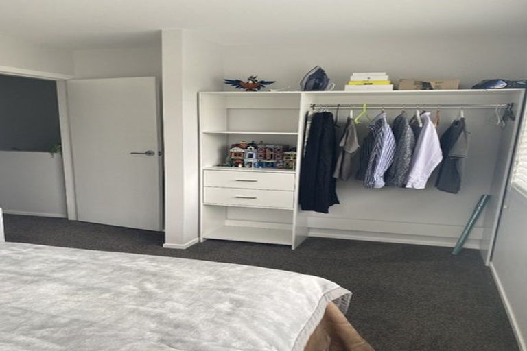 Photo of property in 6a Huia Street, Tawa, Wellington, 5028