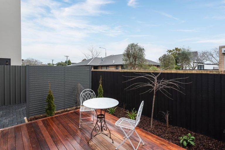 Photo of property in 200c Springfield Road, St Albans, Christchurch, 8014