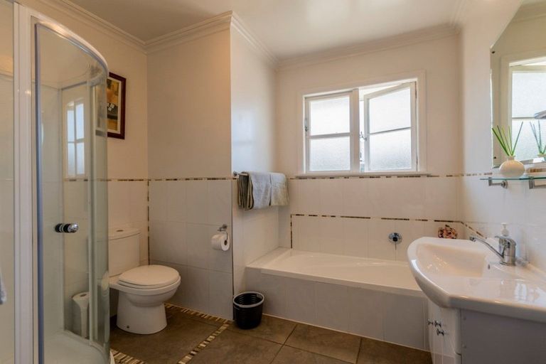 Photo of property in 204 Tiro Tiro Road, Levin, 5510