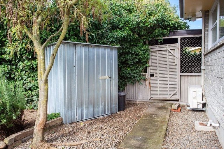 Photo of property in 4a Weston Place, Rangiora, 7400