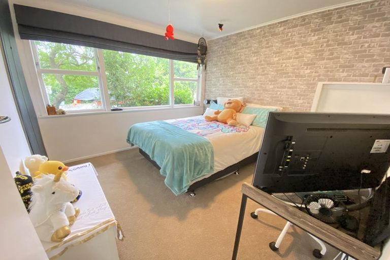 Photo of property in 673 Te Atatu Road, Te Atatu Peninsula, Auckland, 0610