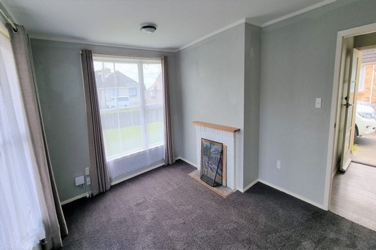 Photo of property in 10 Herewini Street, Meremere, Mercer, 2474