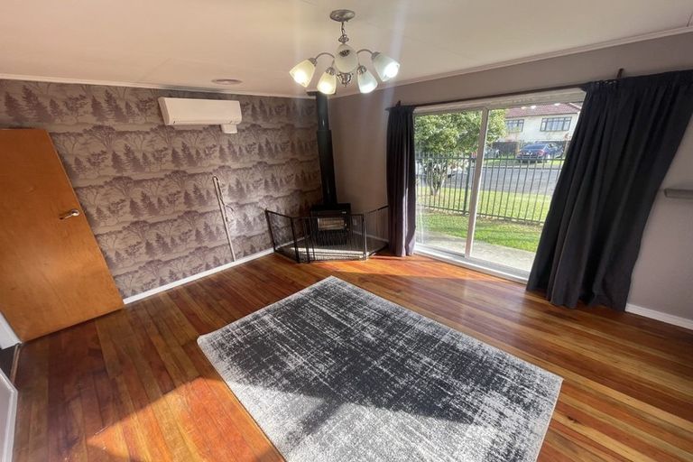 Photo of property in 52 Hair Street, Wainuiomata, Lower Hutt, 5014