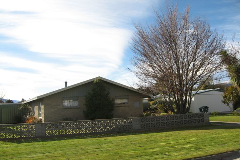 Photo of property in 4 Clare Place, Cromwell, 9310