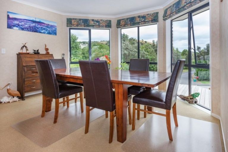 Photo of property in 2 Governors Heights, Whangamata, 3620