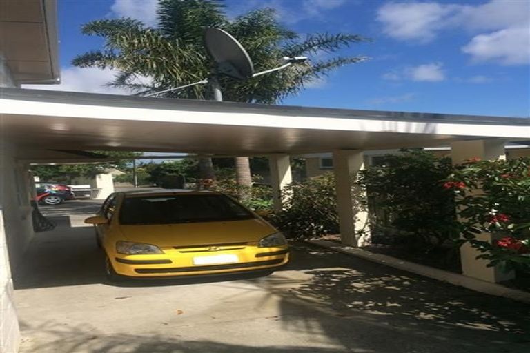 Photo of property in 5 Tampin Road, Hillpark, Auckland, 2102