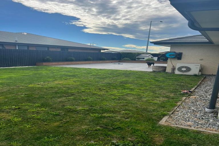 Photo of property in 301 Halswell Junction Road, Halswell, Christchurch, 8025