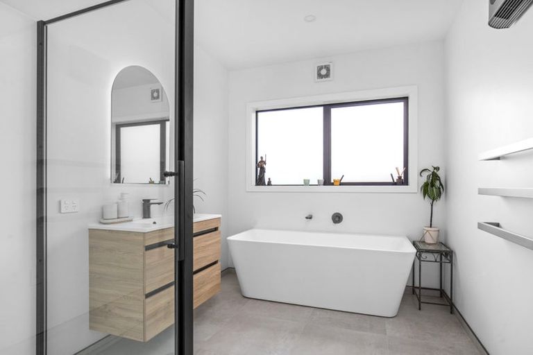 Photo of property in 8 Duohys Lane, Mount Pisa, 9383