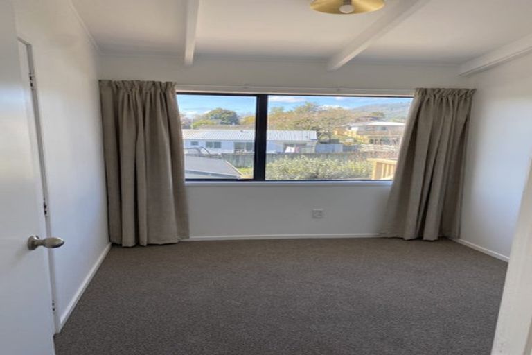 Photo of property in 21 Kiddle Drive, Hilltop, Taupo, 3330