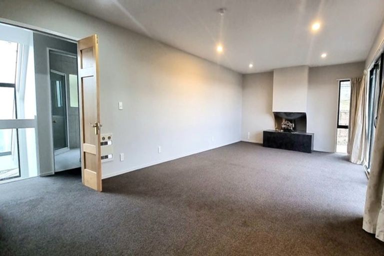 Photo of property in 8 Merlewood Avenue, Cashmere, Christchurch, 8022