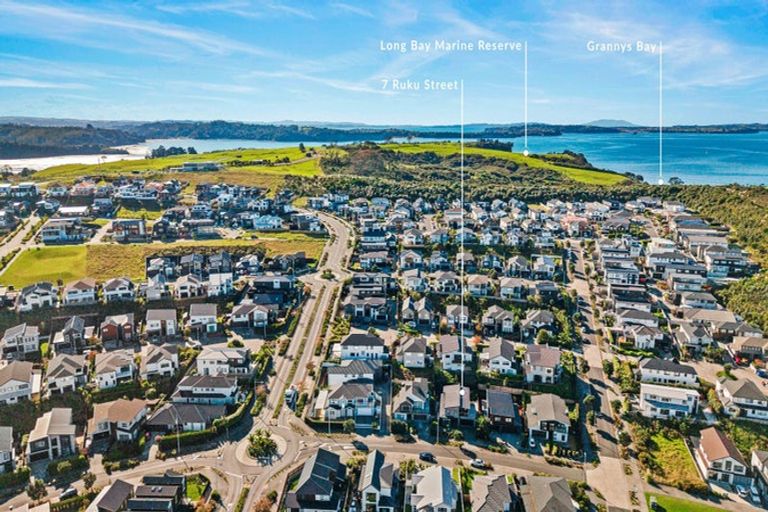 Photo of property in 7 Ruku Street, Long Bay, Auckland, 0630