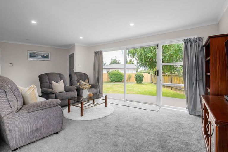 Photo of property in 76 Mears Road, St Andrews, Hamilton, 3200