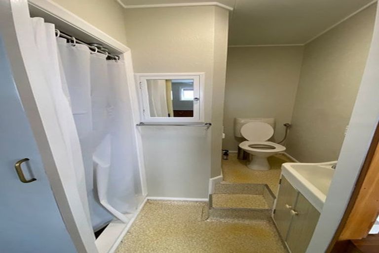 Photo of property in 49 Meeanee Road, Taradale, Napier, 4112