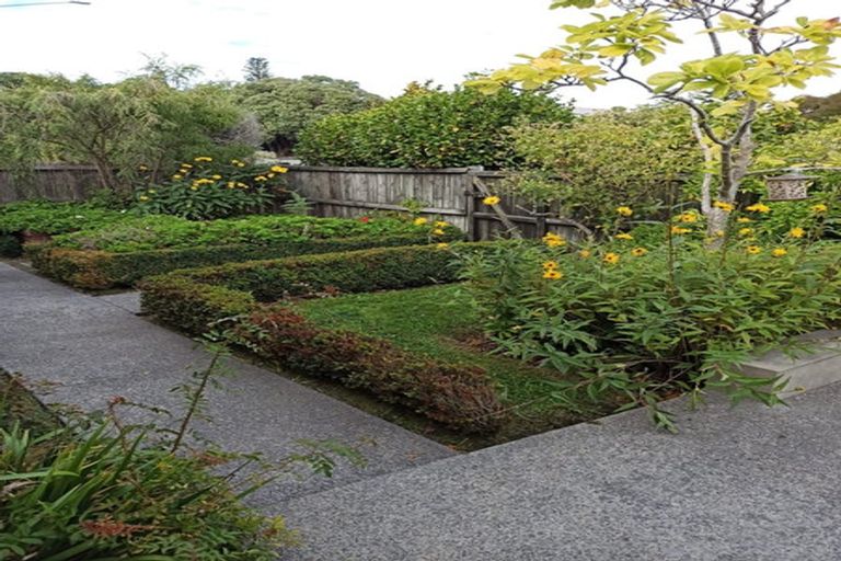 Photo of property in 45 Hackthorne Road, Cashmere, Christchurch, 8022