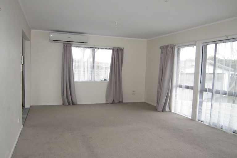 Photo of property in 2/21 Hinemoa Avenue, Taupo, 3330