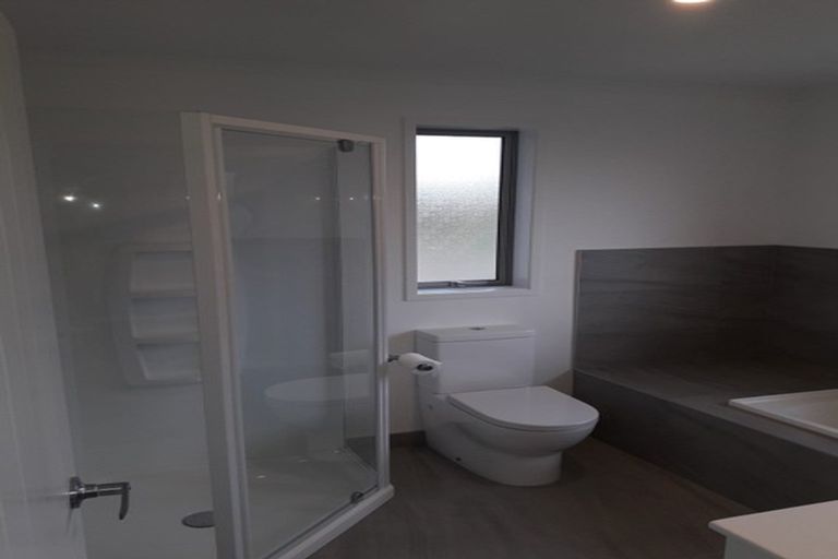 Photo of property in 8a Araminta Place, Beachlands, Auckland, 2018