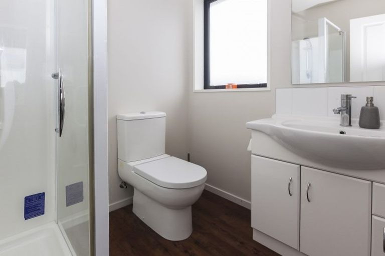 Photo of property in 4/82 Packe Street, Edgeware, Christchurch, 8013