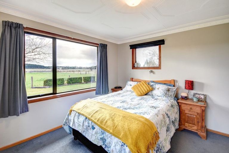 Photo of property in 40 Manuka Gorge Highway, Milton, 9292