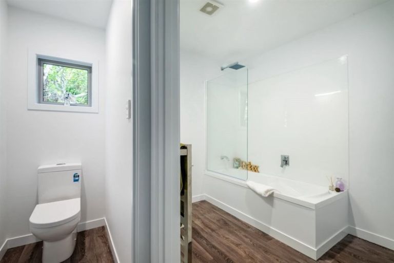 Photo of property in 173 Manuka Road, Bayview, Auckland, 0629