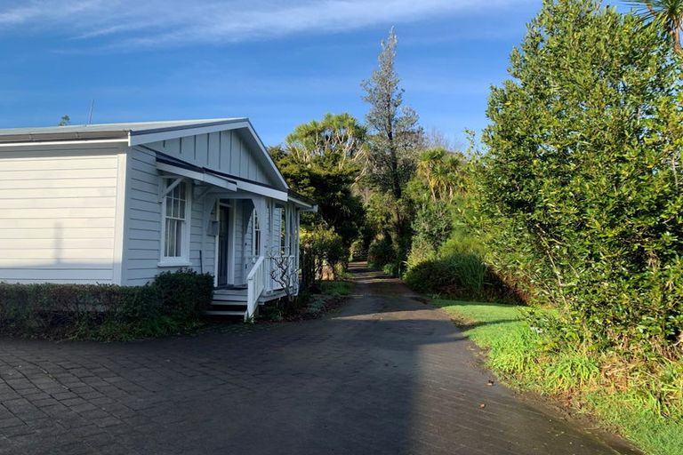 Photo of property in 115 Bethells Road, Waitakere, Henderson, 0781
