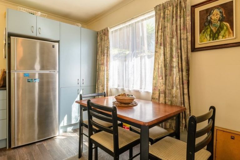 Photo of property in 5a Cornwall Street, Picton, 7220