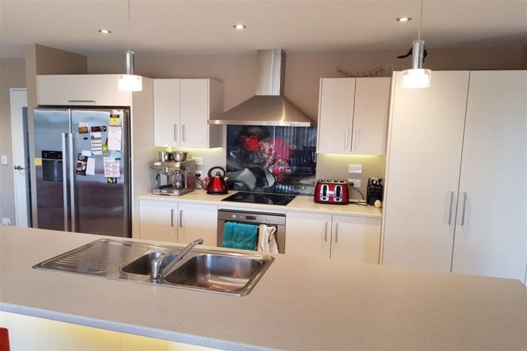 Photo of property in 7 Eyrewell Road, Pegasus, 7612