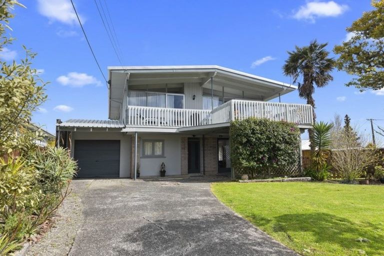 Photo of property in 57 Sherwood Road, Onerahi, Whangarei, 0110