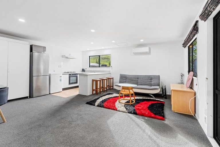 Photo of property in 55 Pukenamu Road, Te Horo, Otaki, 5581