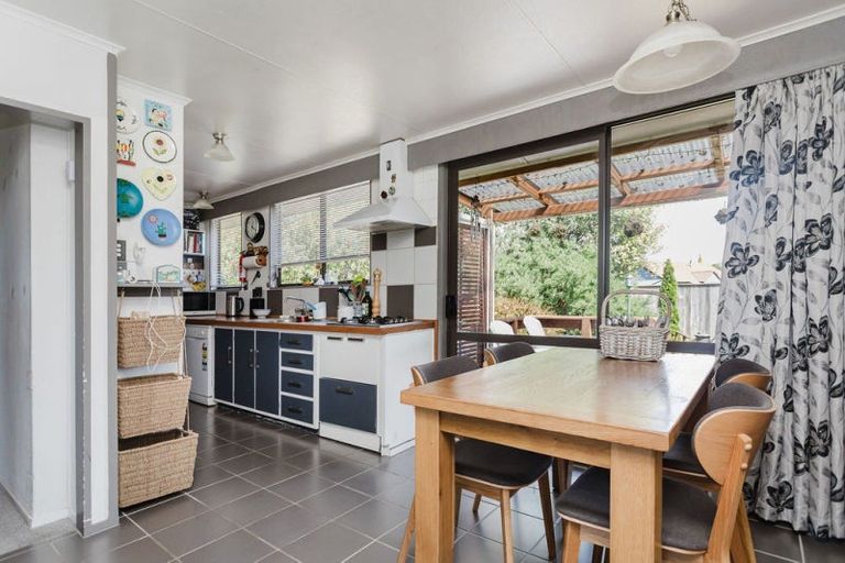 Photo of property in 25 Thyra Street, Dannevirke, 4930