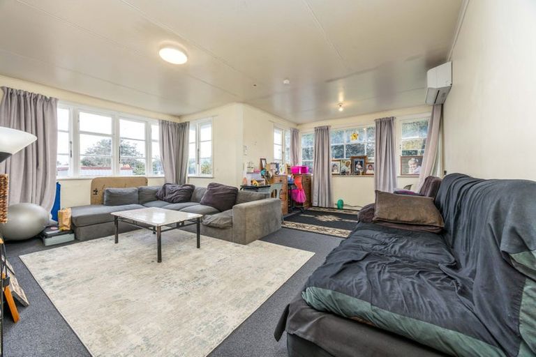 Photo of property in 31 Firth Crescent, Otara, Auckland, 2025