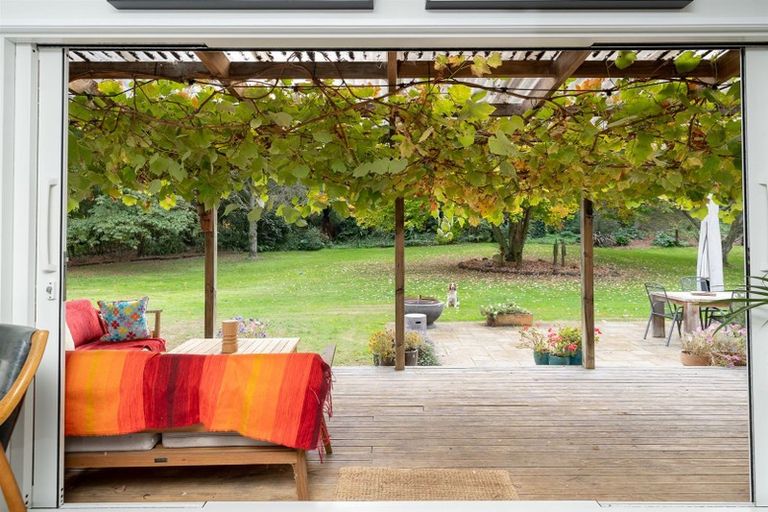 Photo of property in 30 Te Awa Road, Tamahere, Hamilton, 3283