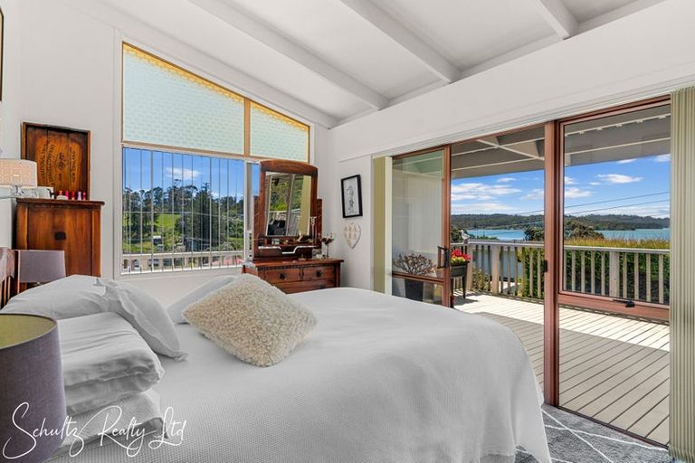Photo of property in 9 Sandy Beach Road, Tinopai, Matakohe, 0593