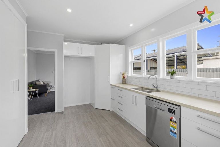 Photo of property in 10 Melrose Street, Wallaceville, Upper Hutt, 5018