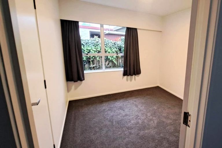 Photo of property in 76 Fairway Drive, Shirley, Christchurch, 8061