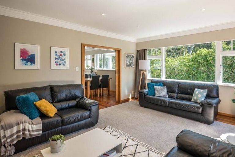 Photo of property in 38 Cockayne Road, Khandallah, Wellington, 6035