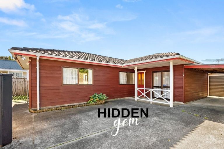 Photo of property in 10b Purser Grove, Fairfield, Lower Hutt, 5011