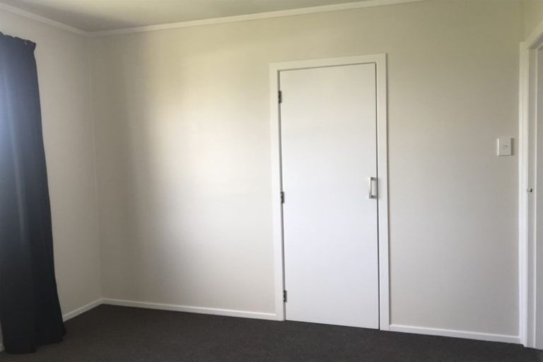 Photo of property in 59 Baylands Drive, Newlands, Wellington, 6037