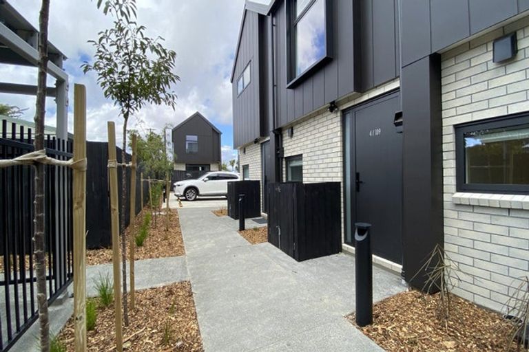 Photo of property in 5/109 Taikata Road, Te Atatu Peninsula, Auckland, 0610