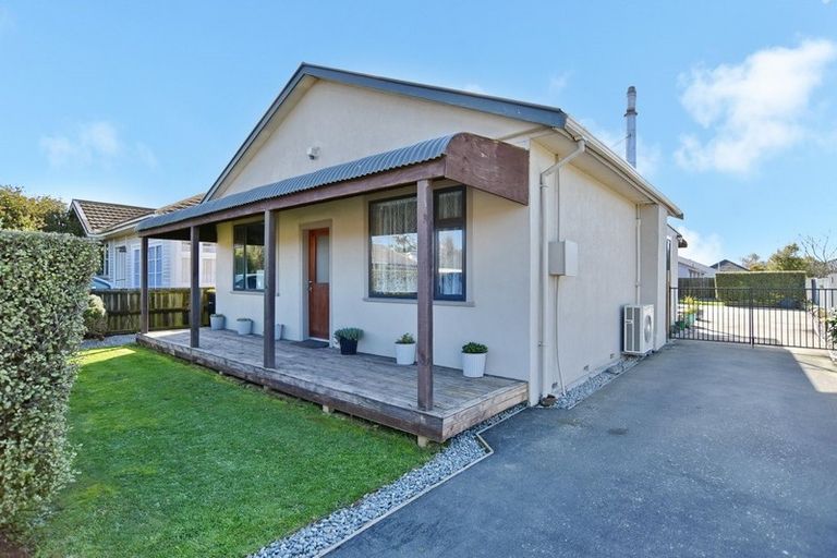 Photo of property in 18 Davie Street, Kaiapoi, 7630