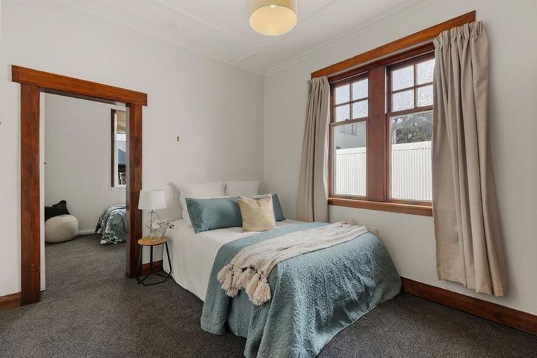 Photo of property in 35 Puriri Street, Miramar, Wellington, 6022