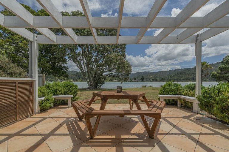 Photo of property in 10 Marquet Place, Tairua, 3508