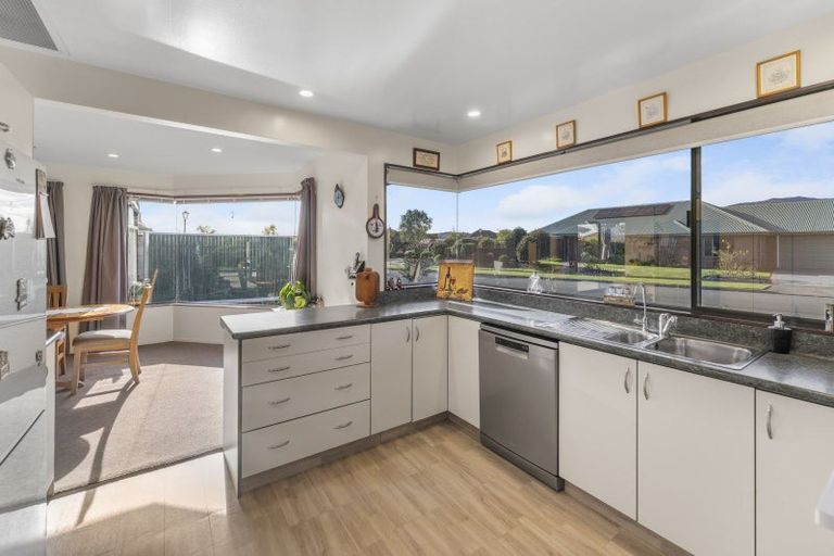 Photo of property in 40 Tyree Drive, Stoke, Nelson, 7011