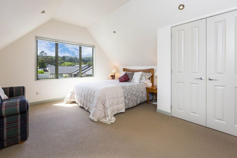 Photo of property in 2a Vernon Grove, Brown Owl, Upper Hutt, 5018