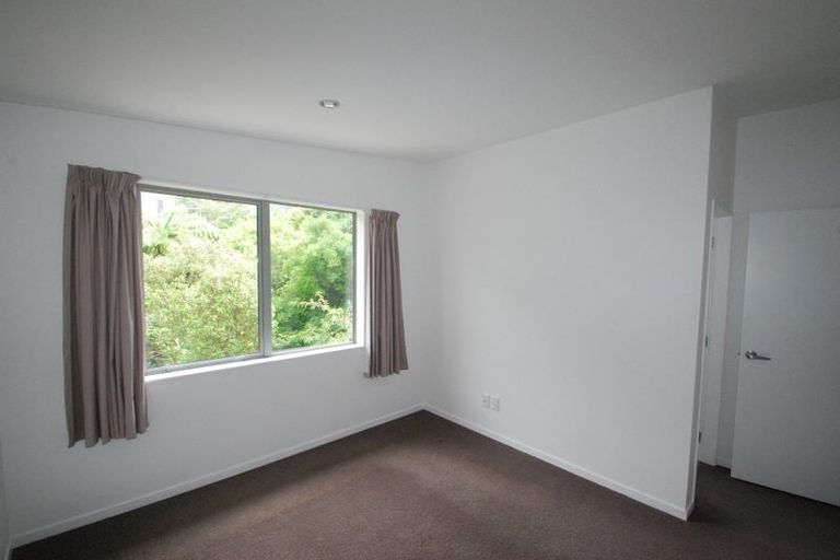 Photo of property in 1/2 Chelmsford Street, Ngaio, Wellington, 6035